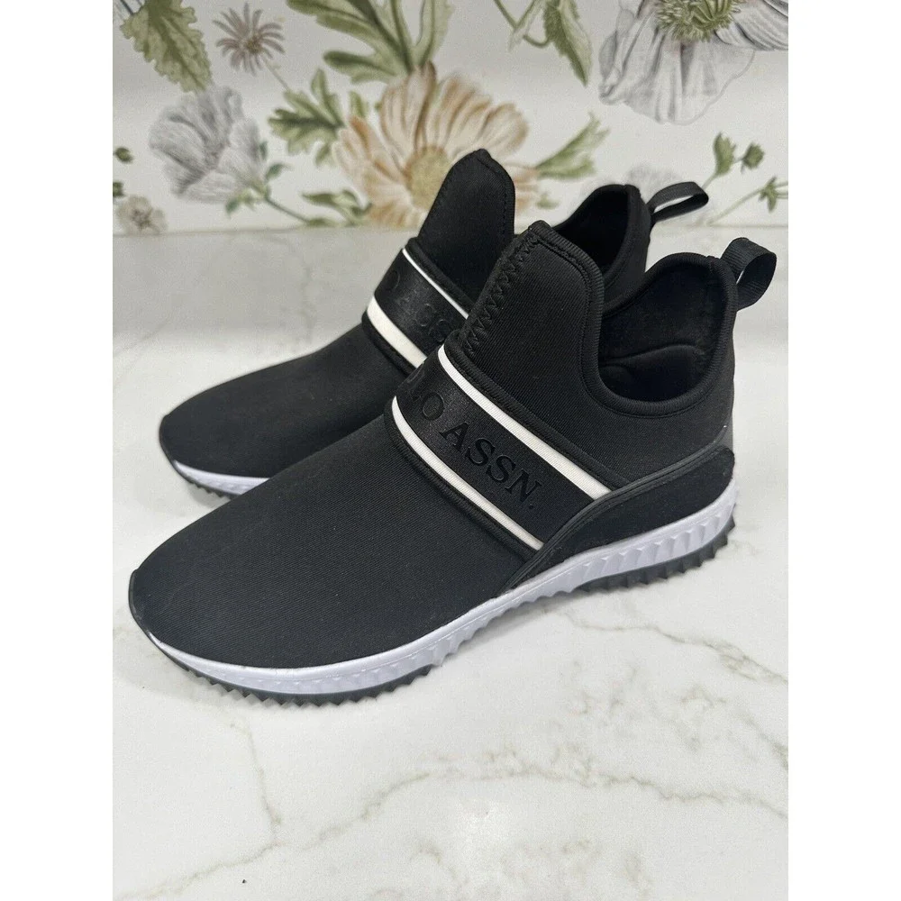 U.S. Polo Assn Wome's Black SlipOn Sneakers Casual Athletic Walking Shoes Sz 8.5